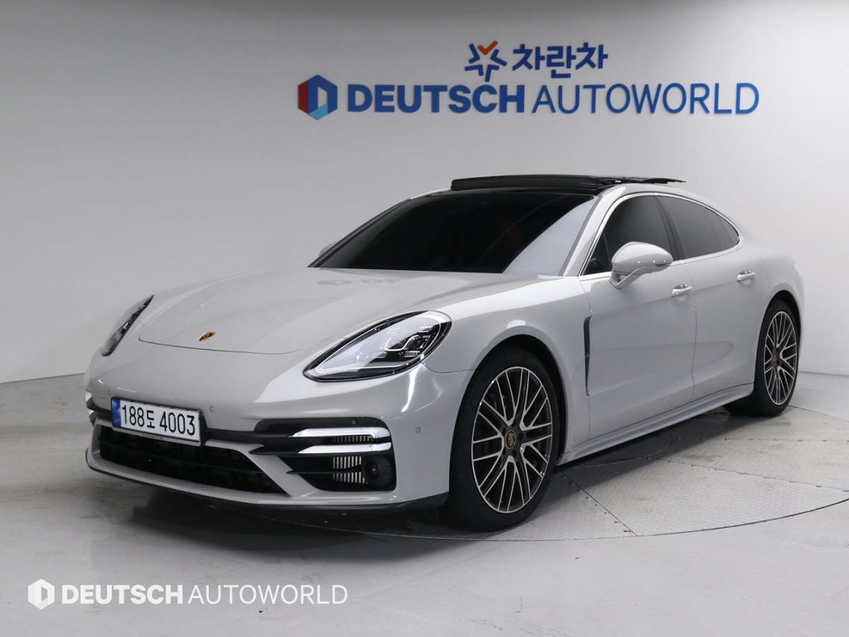 Porsche Panamera (971) 2.9 4 Basic